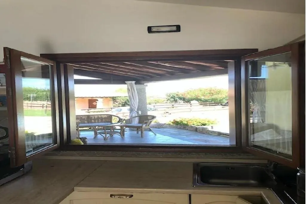Bellissima Villa Alessandra Grande Piscina Privata Giardino Bq Posto Auto Tanaunella