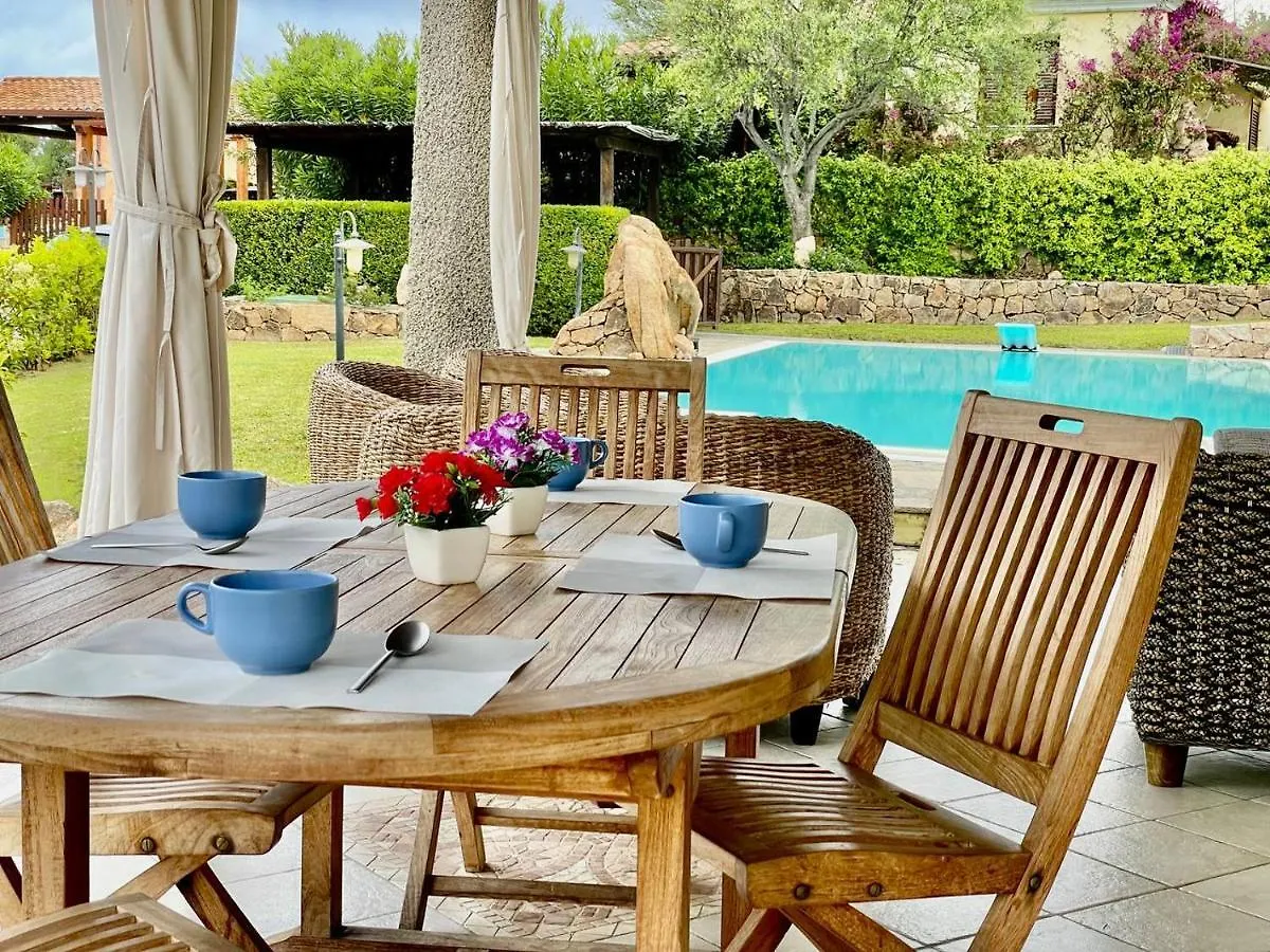 Bellissima Villa Alessandra Grande Piscina Privata Giardino Bq Posto Auto Tanaunella