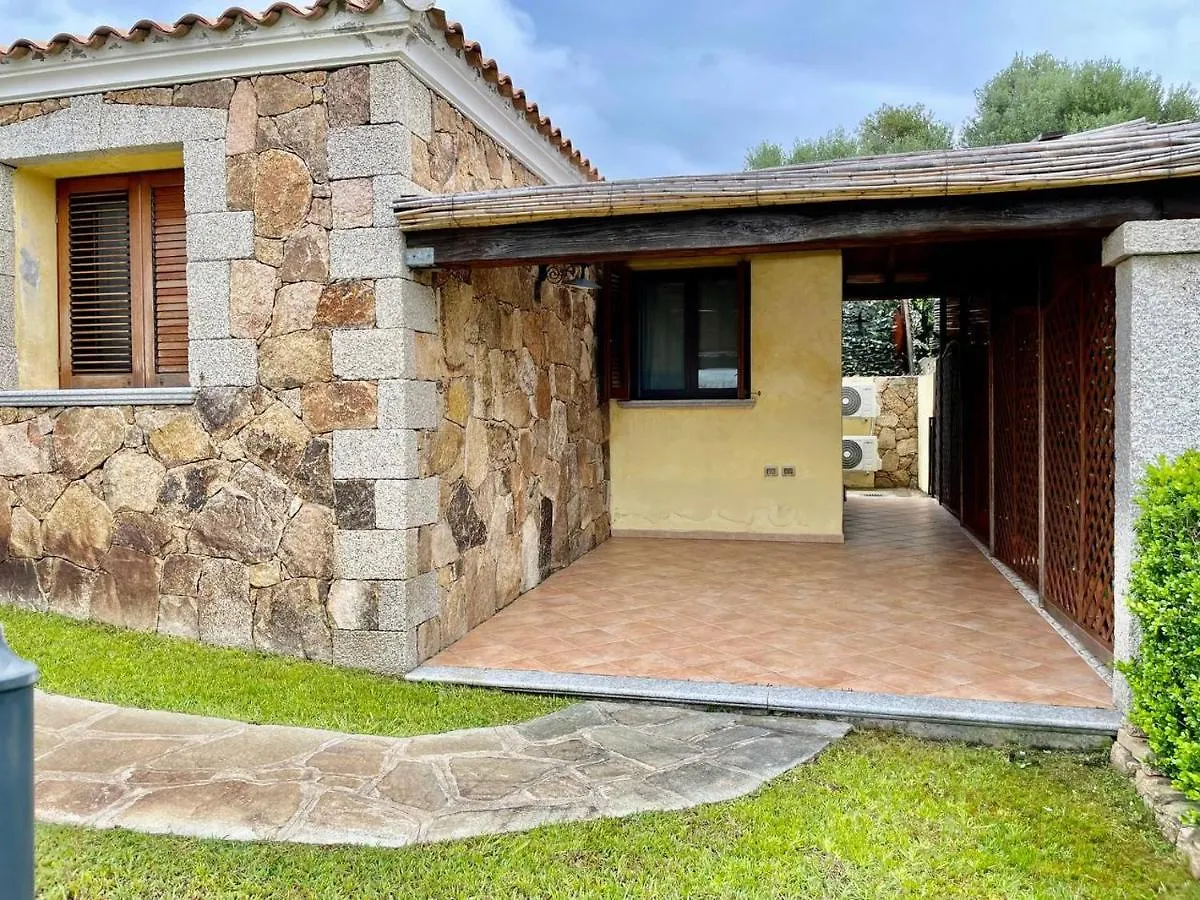 Bellissima Villa Alessandra Grande Piscina Privata Giardino Bq Posto Auto Tanaunella