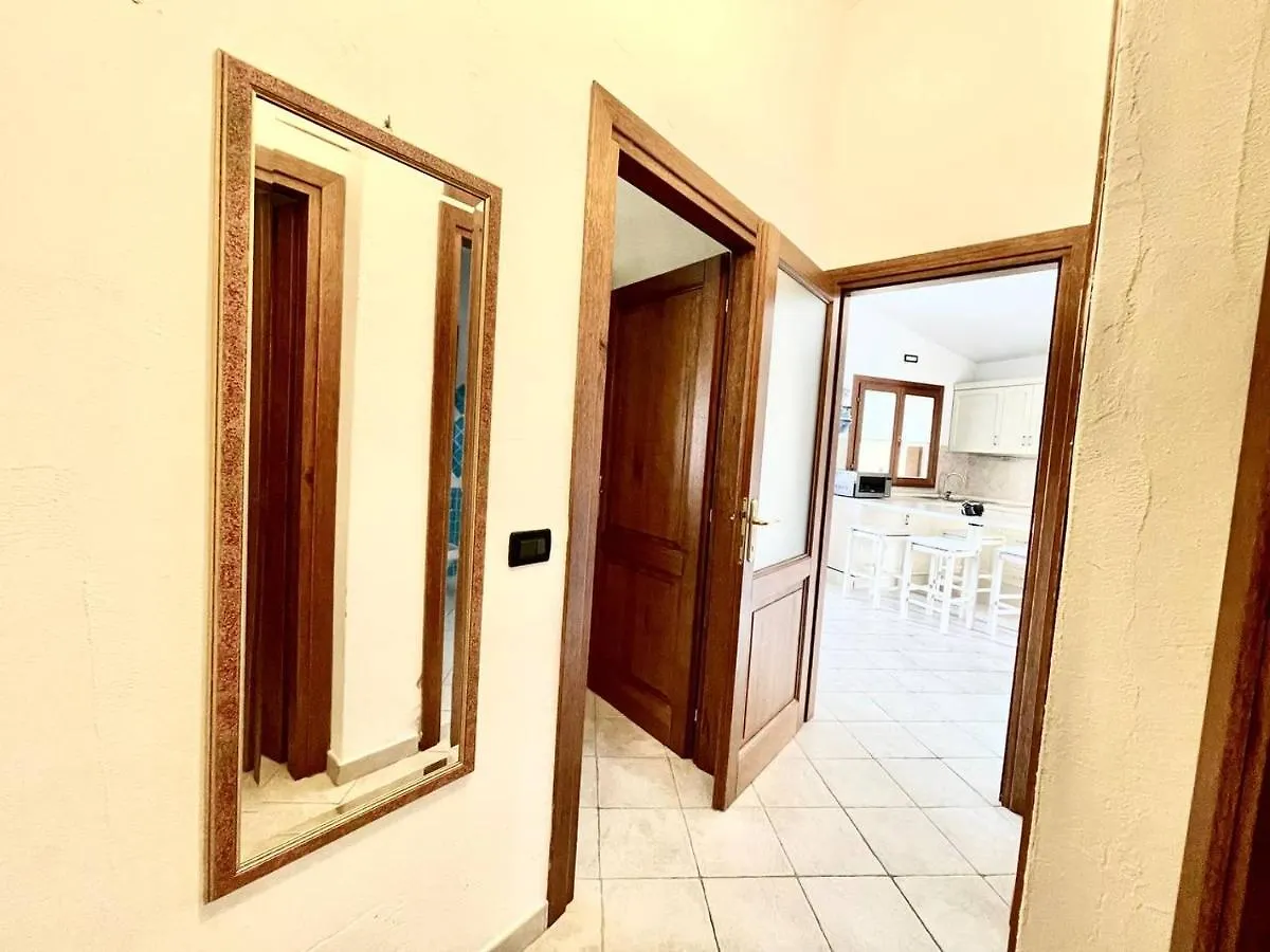 Bellissima Villa Alessandra Grande Piscina Privata Giardino Bq Posto Auto Tanaunella 0*,  Italy
